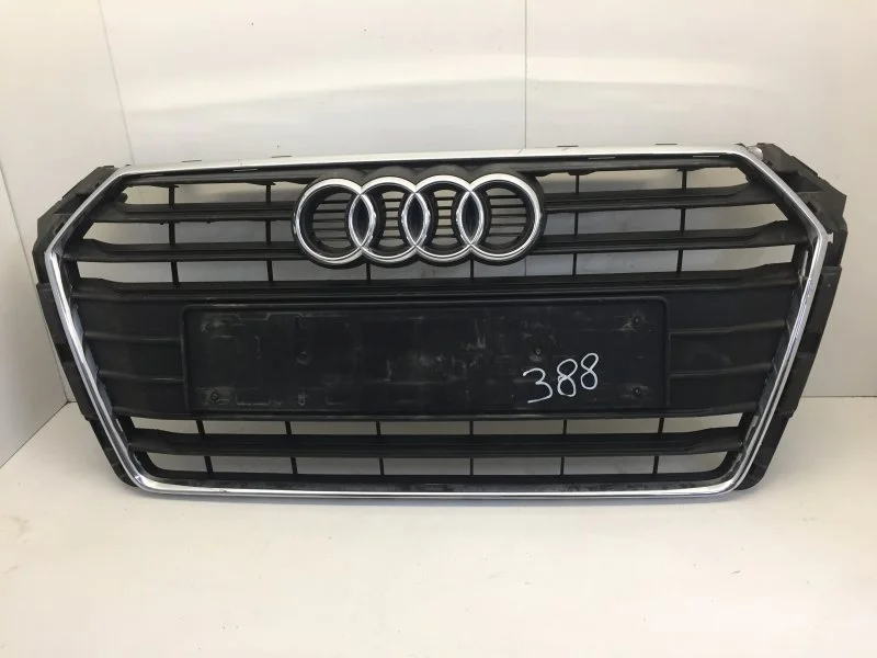 Решётка радиатора Audi A4 2015-2019 8W0853651 B9, передняя