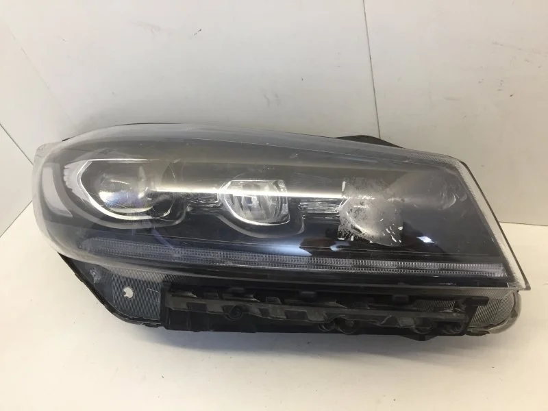 Фара Kia Sorento 2014-2020 92102С5600 3, передняя правая