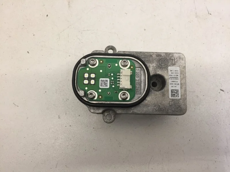 Блок управления фарой (LED) Mercedes-Benz GLA-klasse 2013-2020 A1569061700 X156, передний