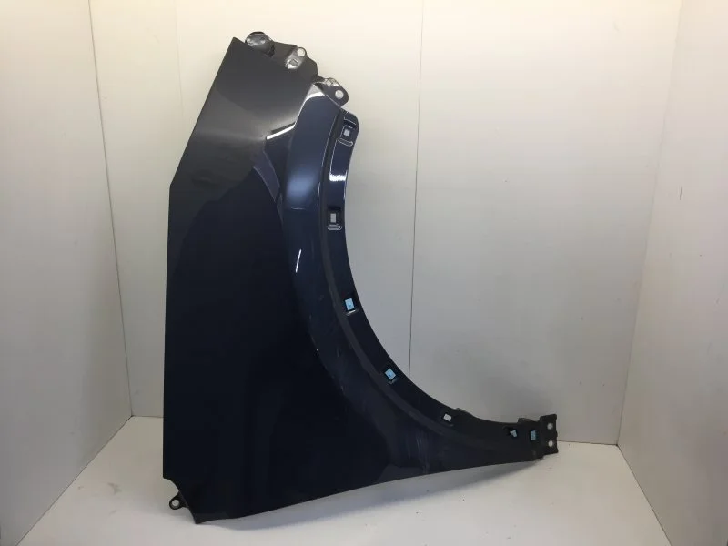 Крыло Kia Sportage 2010-2014 663213W000 3, переднее правое