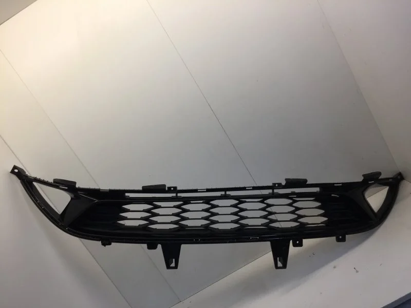 Решётка радиатора Kia Optima 2018-2021 86561D4520 4, передняя