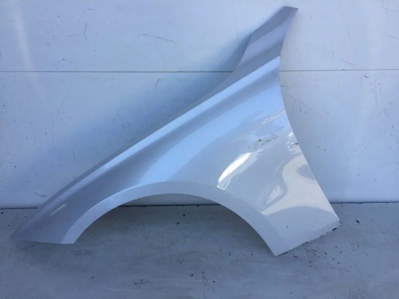Крыло BMW 3 series 2015-2020 41357298027 F30/F31, переднее левое