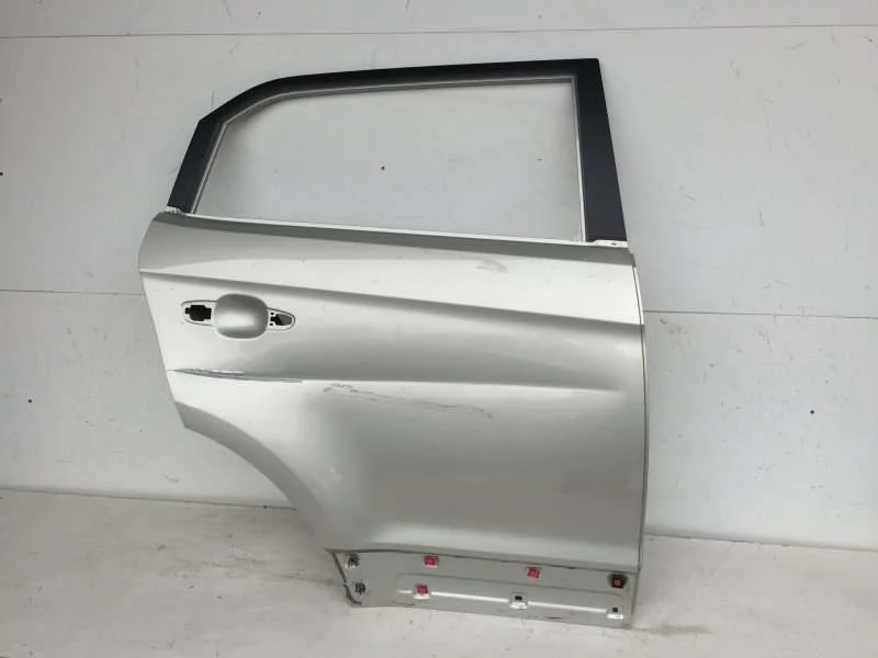 Дверь Hyundai Creta 2016-2021 77004M0000 1, задняя правая