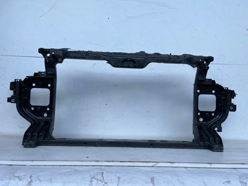 Панель передняя Kia K5 2019-2021 64101L2000 3, передний