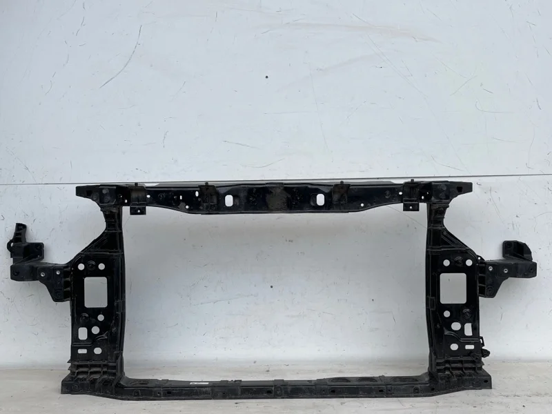 Панель передняя Kia Optima 2018-2021 64101D4000 4, передний