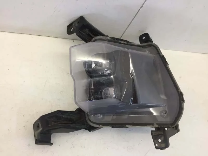Фара противотуманная Kia K5 2020-2021 92201L2100 3, передняя левая