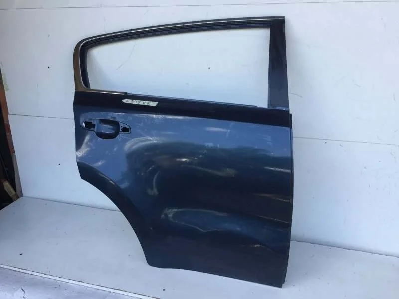 Дверь Kia Sportage 2016-2021 77004F1000 4, задняя правая