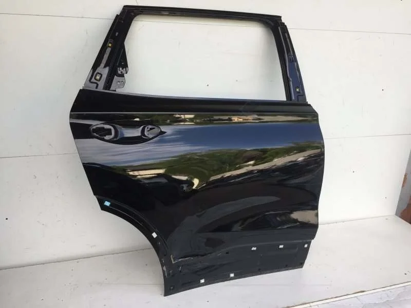 Дверь Hyundai Santa Fe 2018-2021 77004S1010 4, задняя правая
