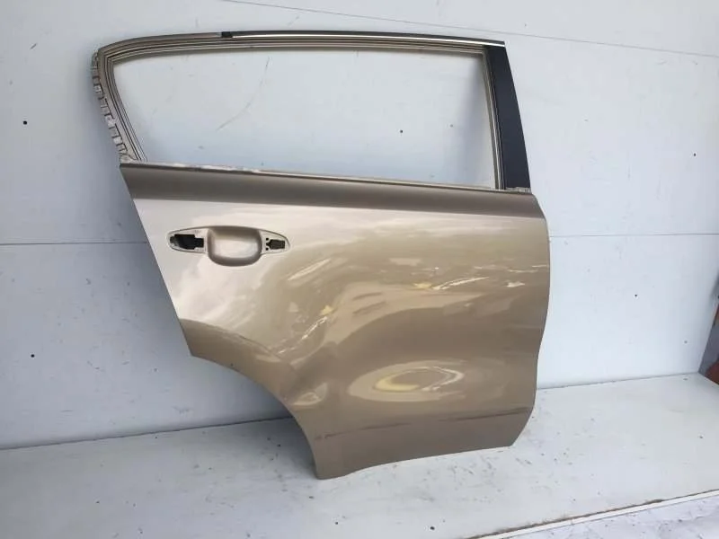 Дверь Kia Sportage 2016-2021 77004F1000 4, задняя правая