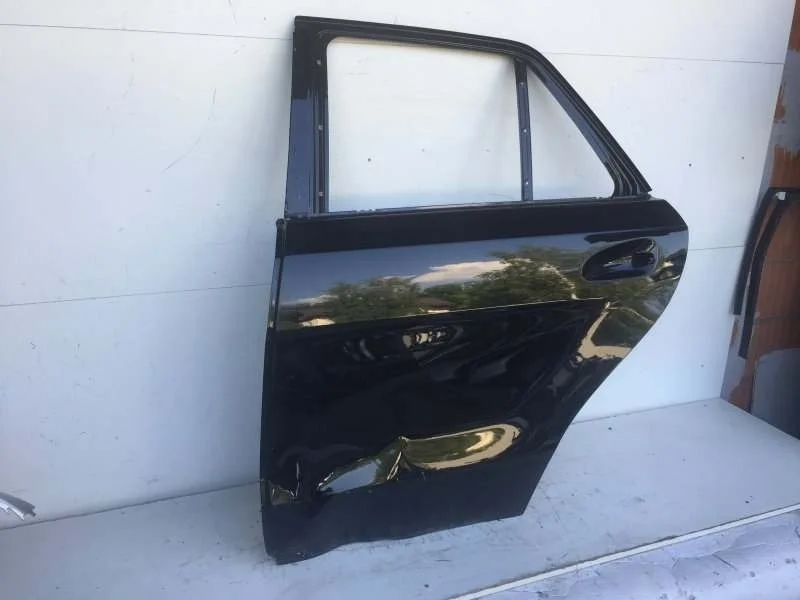 Дверь Mercedes-Benz GLE-klasse 2015-2018 A1667300105 W166, задняя левая