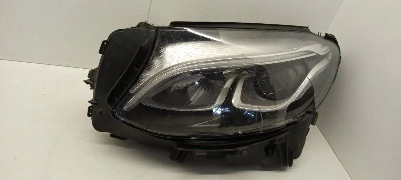 Фара Mercedes-Benz GLC-klasse 2016-2019 A2539065101 X253, передняя левая