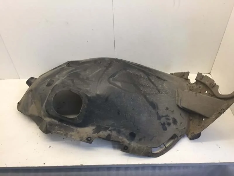 Локер (подкрылок) Skoda Karoq 2017-2022 57A854816 1, передний правый