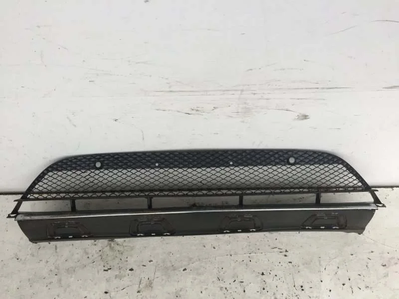 Решётка бампера Mercedes-Benz GLC-klasse 2016-2019 A2538852400 X253, передняя