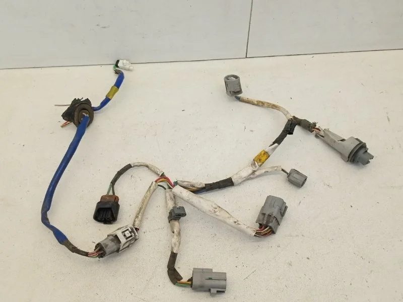 Электропроводка Toyota Land Cruiser 2007-2021 8118560F30 200, передняя