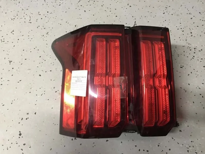 Фонарь Kia Sorento 2020-2022 92410P2100 4, задний левый