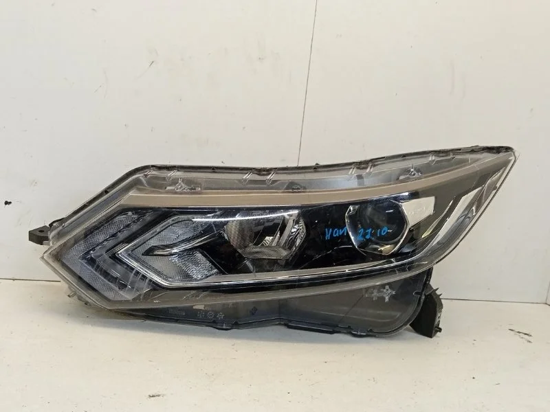 Фара Nissan Qashqai 2013-2019 2, передняя левая