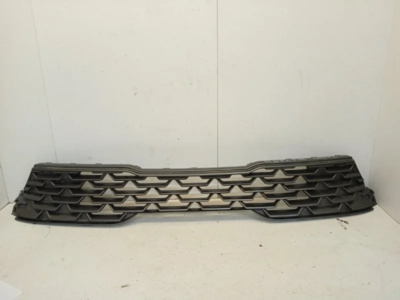 Решётка радиатора Kia K5 2020-2022 86351L2000 3, передняя