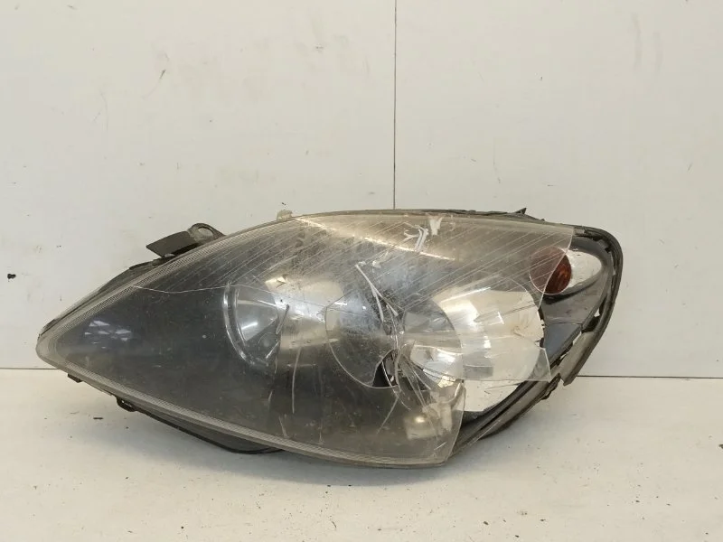 Фара Opel Zafira 2005-2014 13252472 B, передняя левая