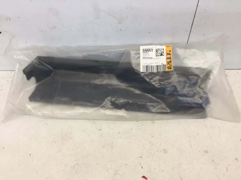 Кожух радиатора Kia Rio 2011-2017 253214L000 3, передний