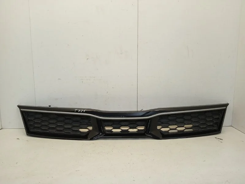 Решётка радиатора Kia Rio 2020-2022 86350H0900 4, передняя