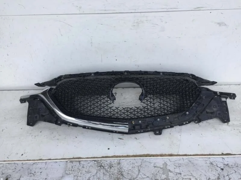 Решётка радиатора Mazda CX-5 2017-2021 KB8B50712 2, передняя