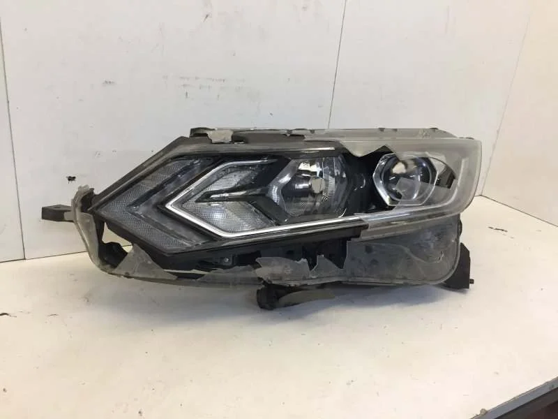 Фара Nissan Qashqai 2013-2019 260604EH1A 2, передняя левая