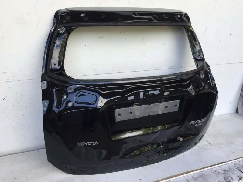 Дверь багажника Toyota Rav4 2014-2020 6700542440 CA40, задняя