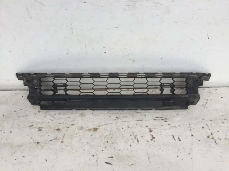 Решётка радиатора Skoda Kodiaq 2016-2021 565853677 1, передняя