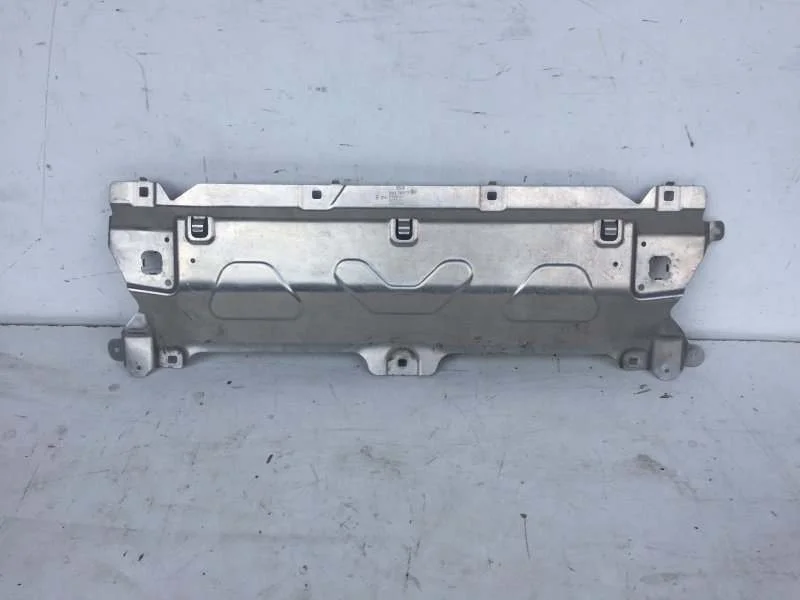 Поперечина передней панели BMW X3 2017-2023 51647400110 G01, передняя