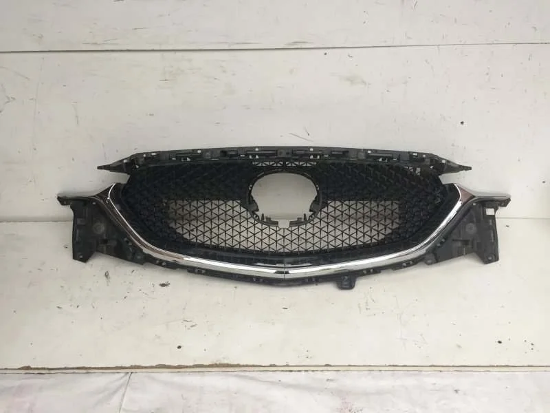 Решётка радиатора Mazda CX-5 2017-2021 KB8B50712 2, передняя