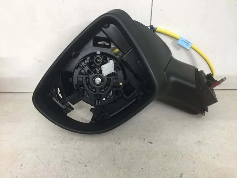 Зеркало боковое Renault Kaptur 2016-2021 963028590R 1, левое