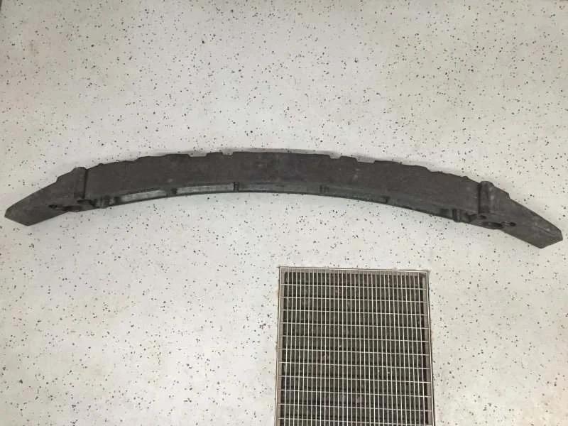 Абсорбер бампера Toyota Camry 2017-2021 5261133300 XV70, передний