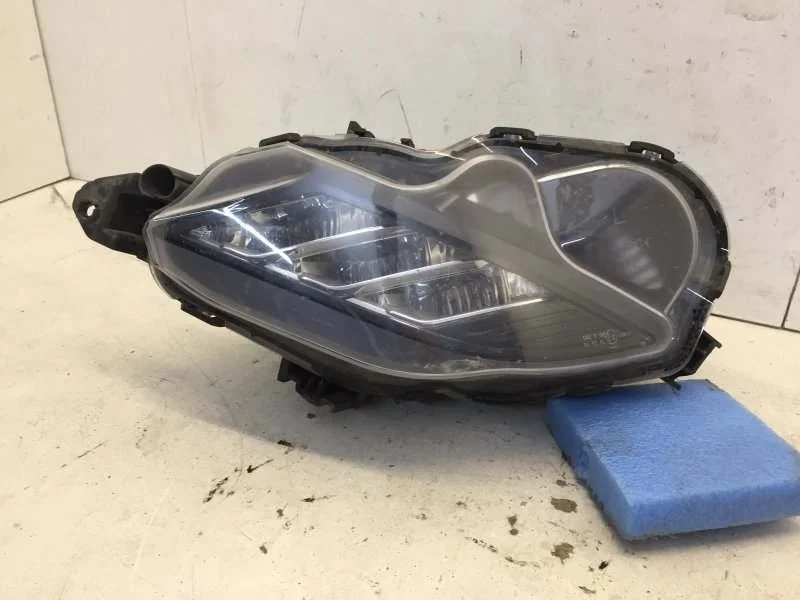 Фара противотуманная Kia K5 2019-2023 92201L2000 3, передняя левая