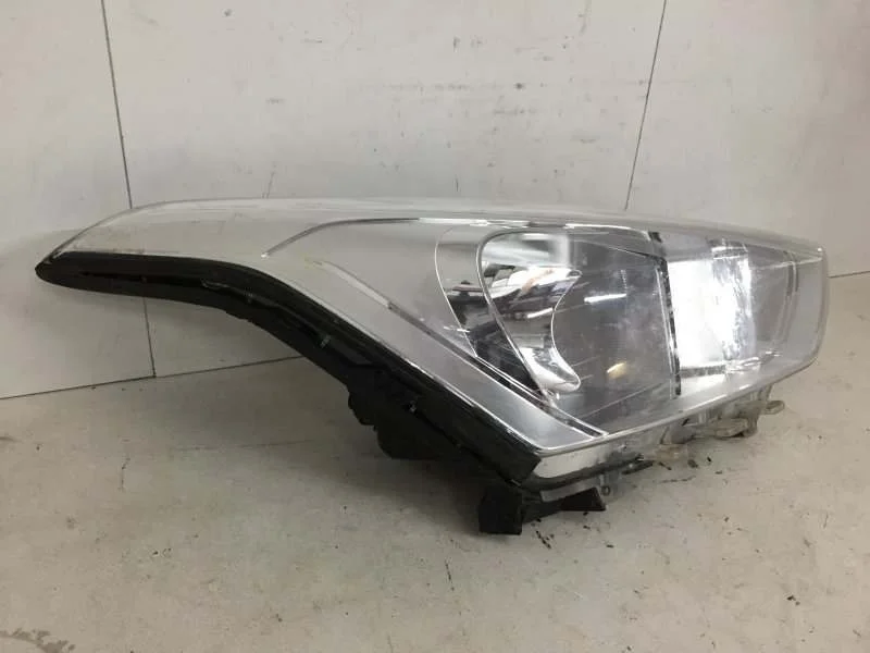 Фара Hyundai Creta 2015-2021 92102M0000 1, передняя правая