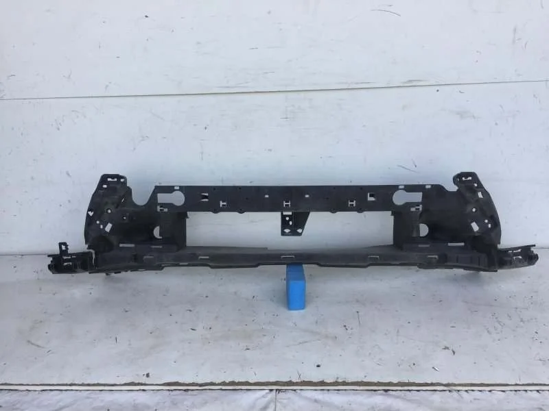 Кронштейн бампера Mercedes-Benz GLE-klasse 2015-2019 A2928851165 C292, передний