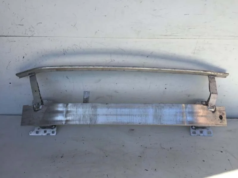 Усилитель бампера Audi Q3 2018-2022 83A807109 2, передний