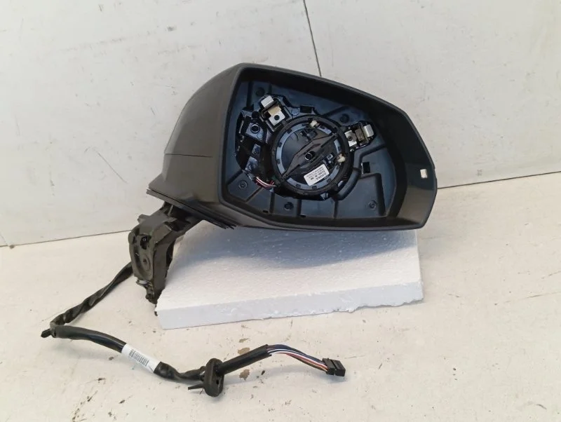 Зеркало боковое Audi Q7 2015-2021 4M1857410G9B9 2, правое