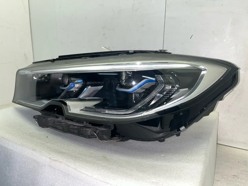 Фара BMW 3 series 2018-2023 63118496163 G20, передняя левая