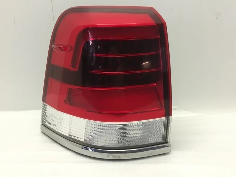 Фонарь Toyota Land Cruiser 2015-2021 8156160750 200, задний левый