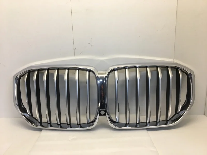 Решётка радиатора BMW X5 2018-2020 51137454887 G05, передняя
