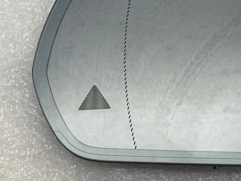 Зеркальный элемент Mercedes-Benz E-klasse 2016-2023 A0998100516 W238, левый