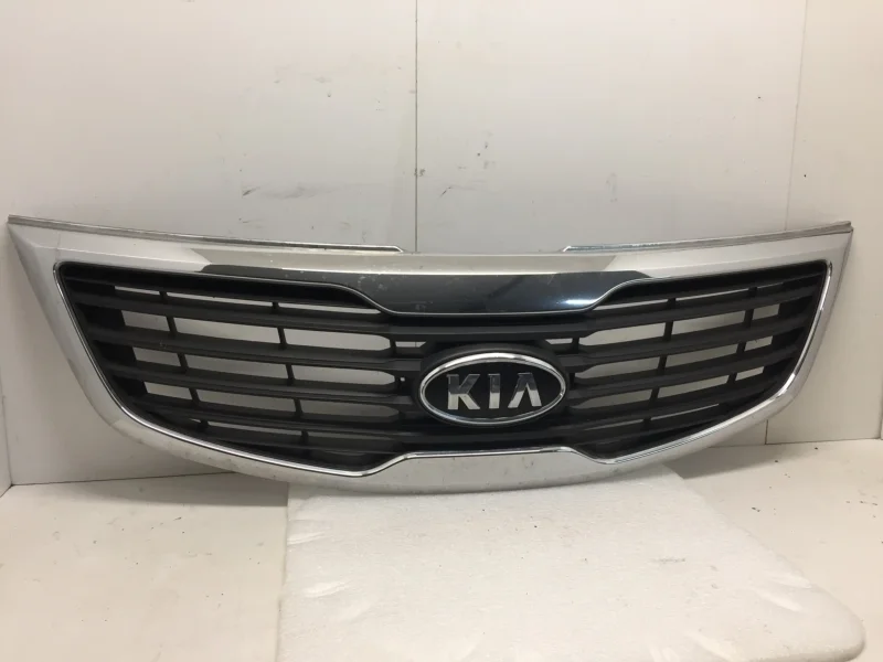 Решётка радиатора Kia Sportage 2010-2016 863523W000 3, передняя