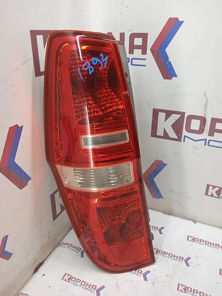 Фонарь задний левый Б/У Б/У2 мутное стекло