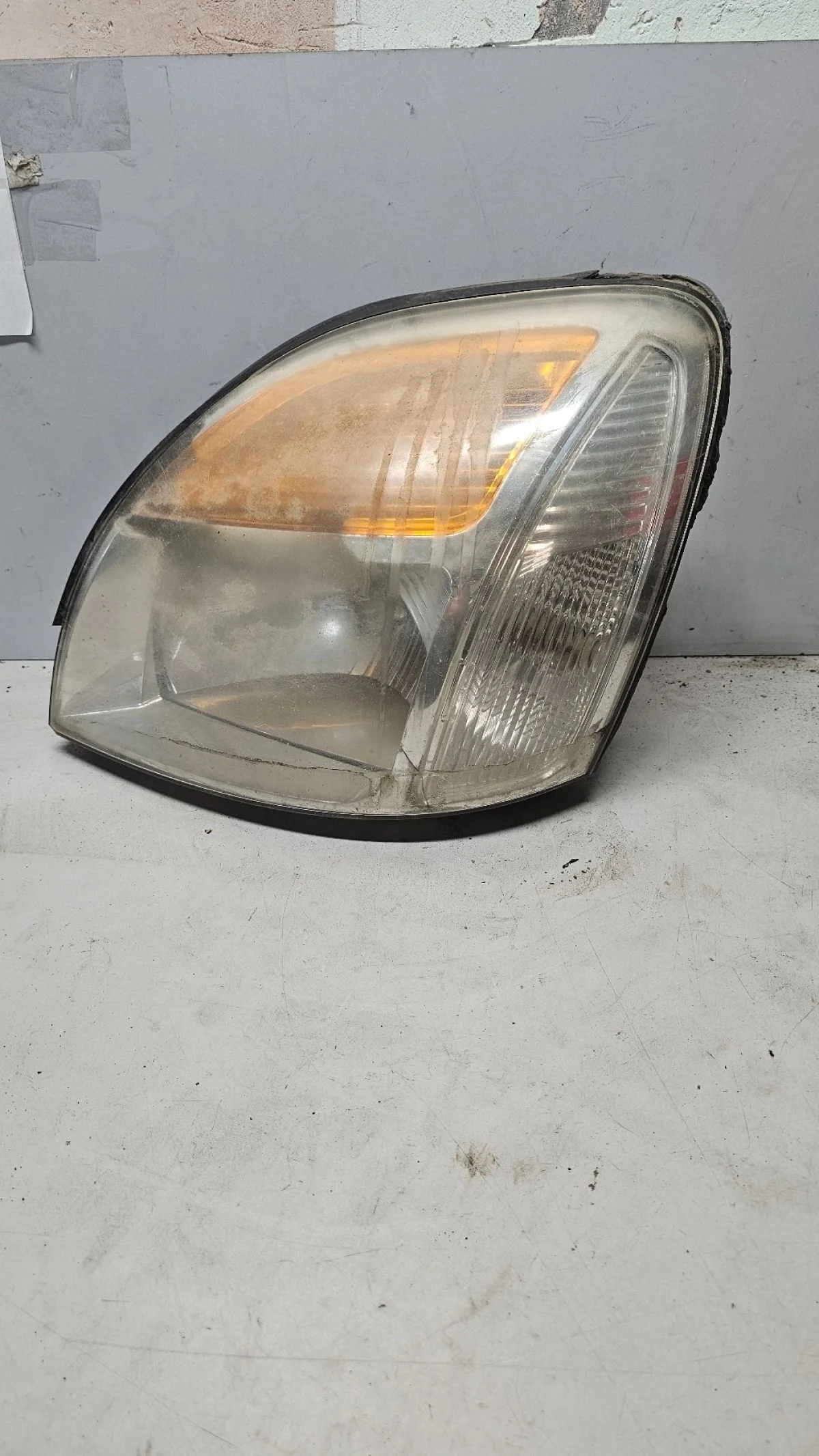 Фара левая Hyundai Starex I рестайлинг 2 (2003—2007)