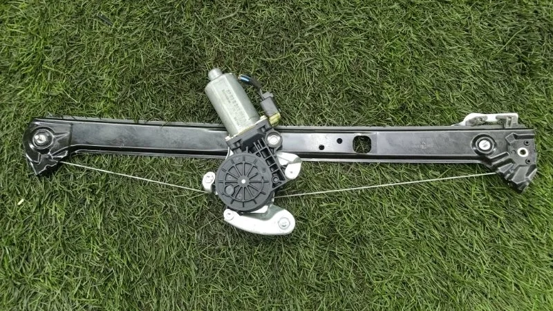 Стеклоподъемный механизм BMW X5 2005 51357125060 E53 M57D30, задний правый