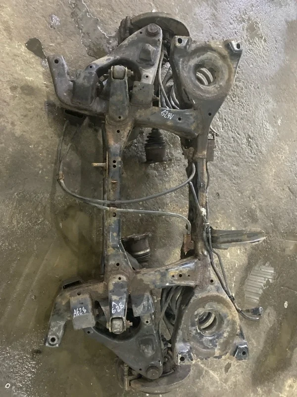 Балка подвески задняя Nissan Pathfinder (R51M) 2004-2013 2007 55400EB300 ВНЕДОРОЖНИК 2.5 D YD25DDTI