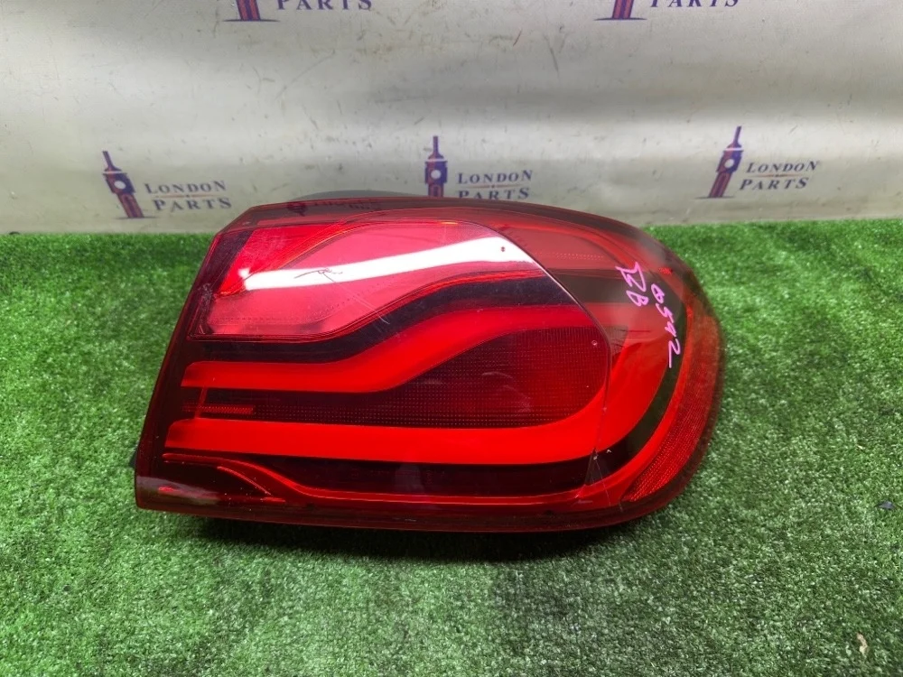 Фонарь BMW F33