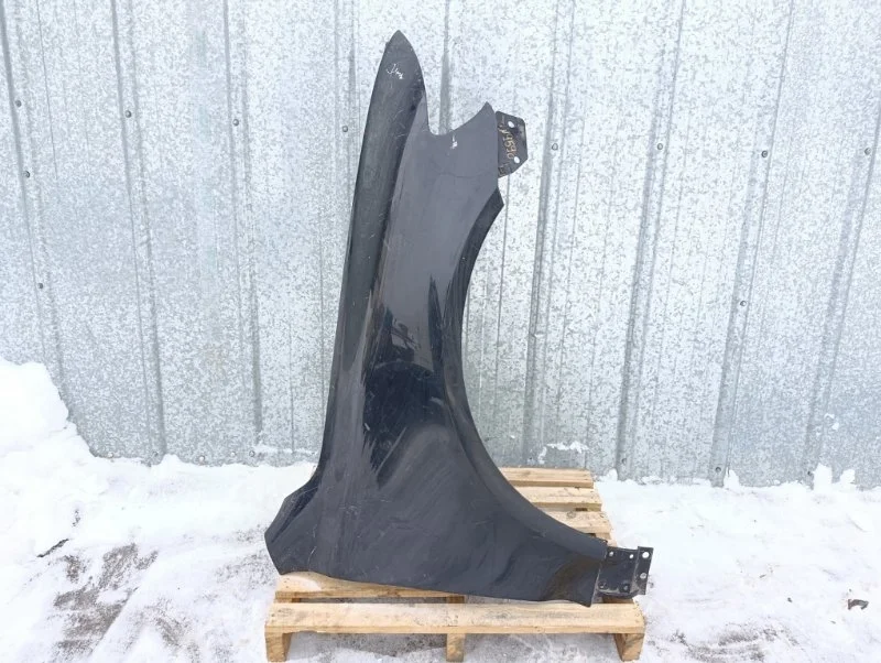 Крыло VOLKSWAGEN TOUAREG 7L6821102N 7L6, переднее правое