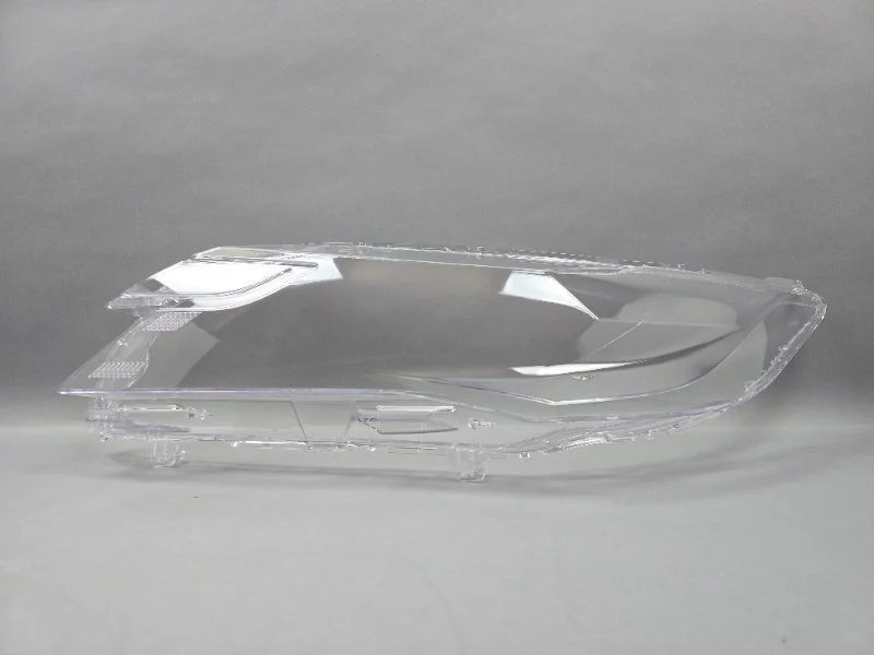 Стекло фары Mitsubishi Pajero Sport 2015-2021 8301C835 3, переднее левое