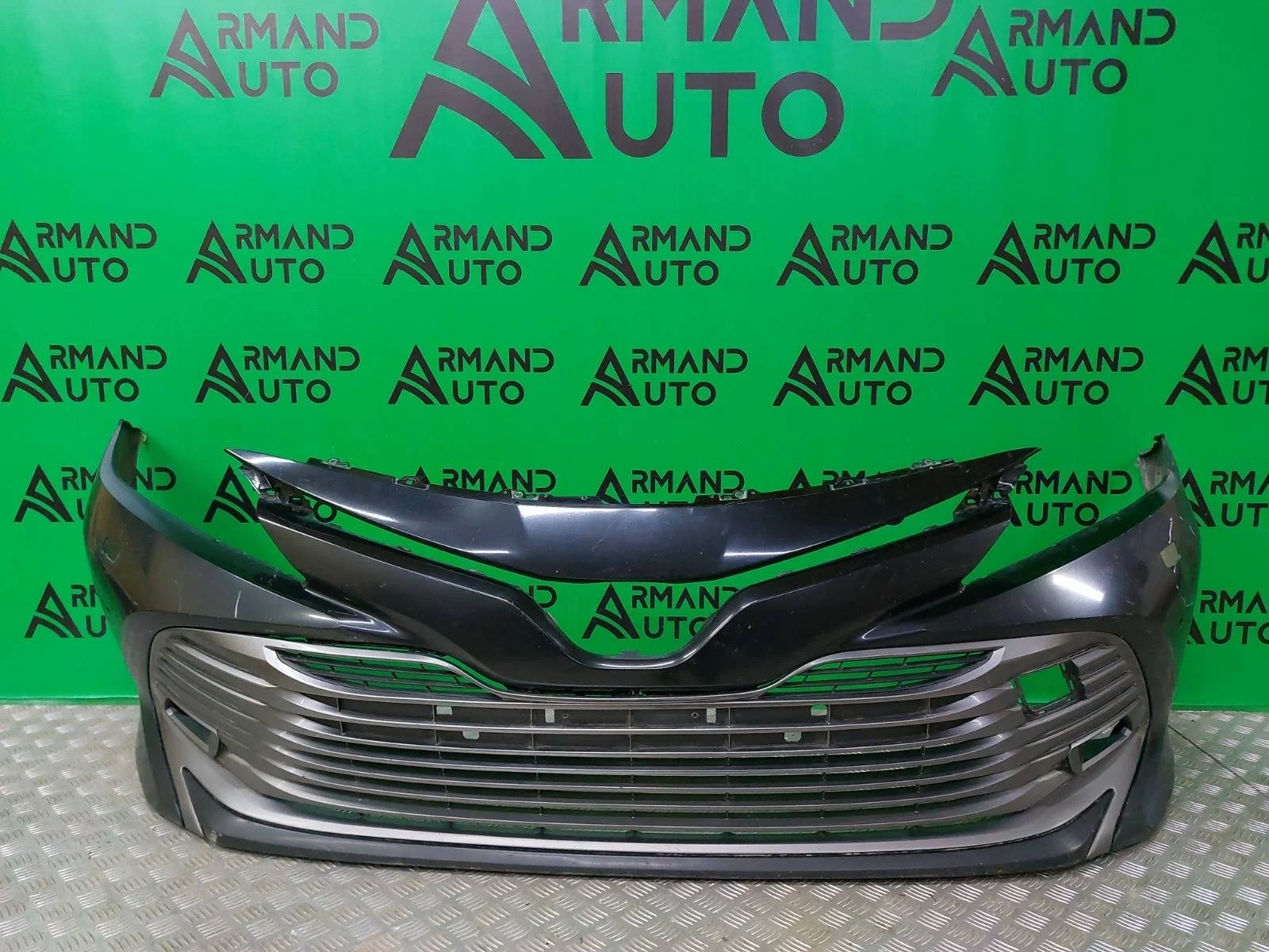 Бампер Toyota Camry 2017-2021 8 XV70